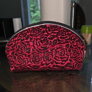 Chic Floral Cosmetic Bag in Red and Black
